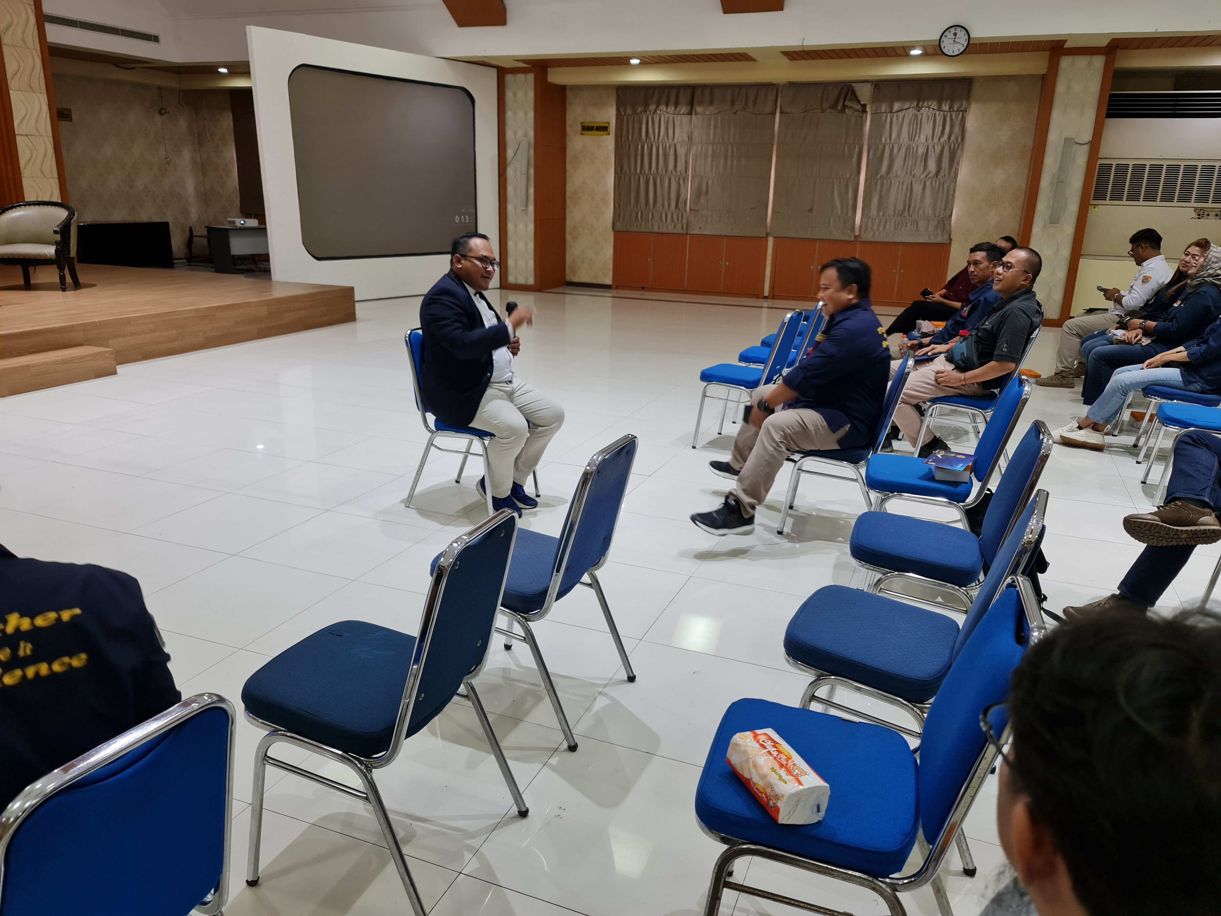Foto galeri Seminar Managing Industrial Relation (17 Desember 2022)