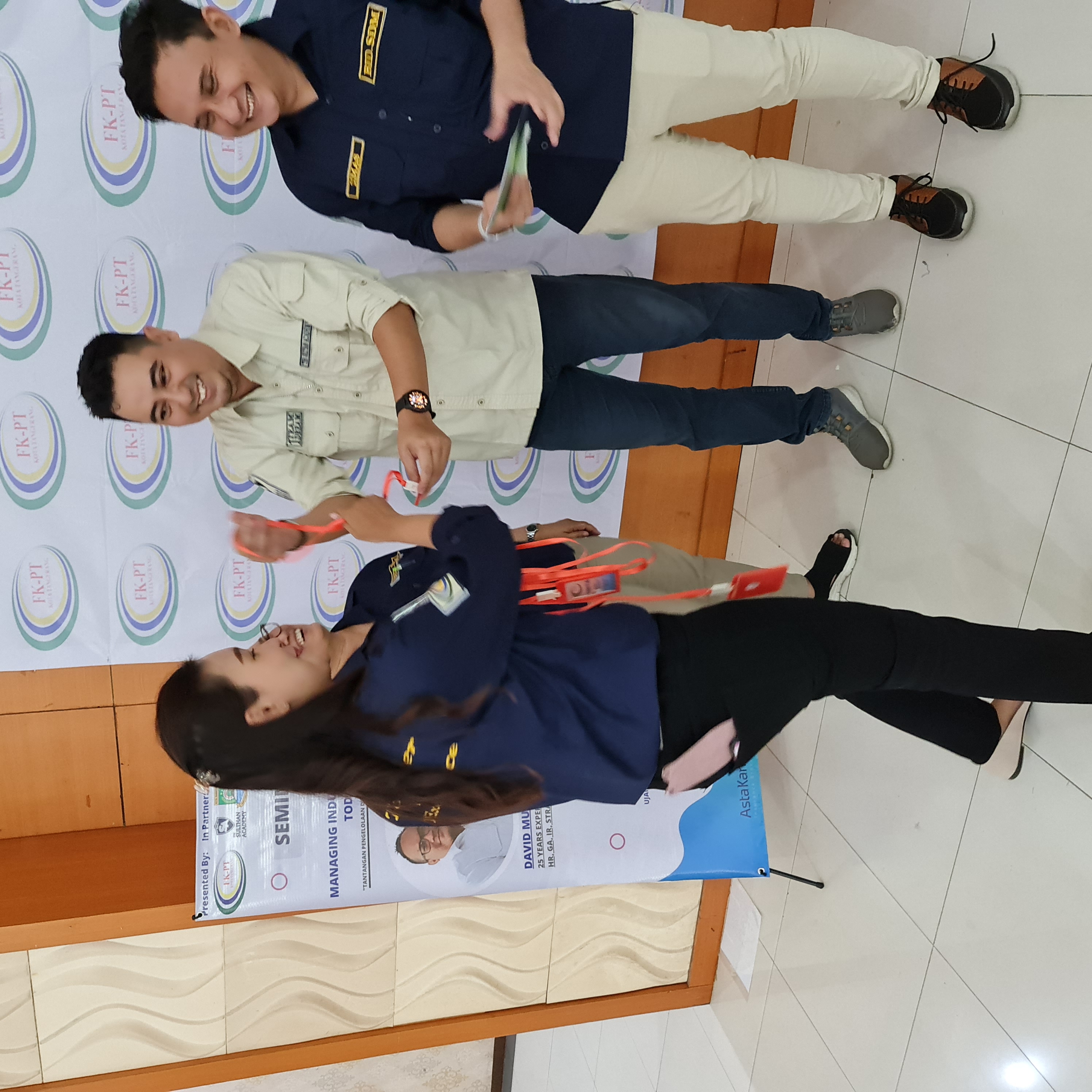 Foto galeri Seminar Managing Industrial Relation (17 Desember 2022)