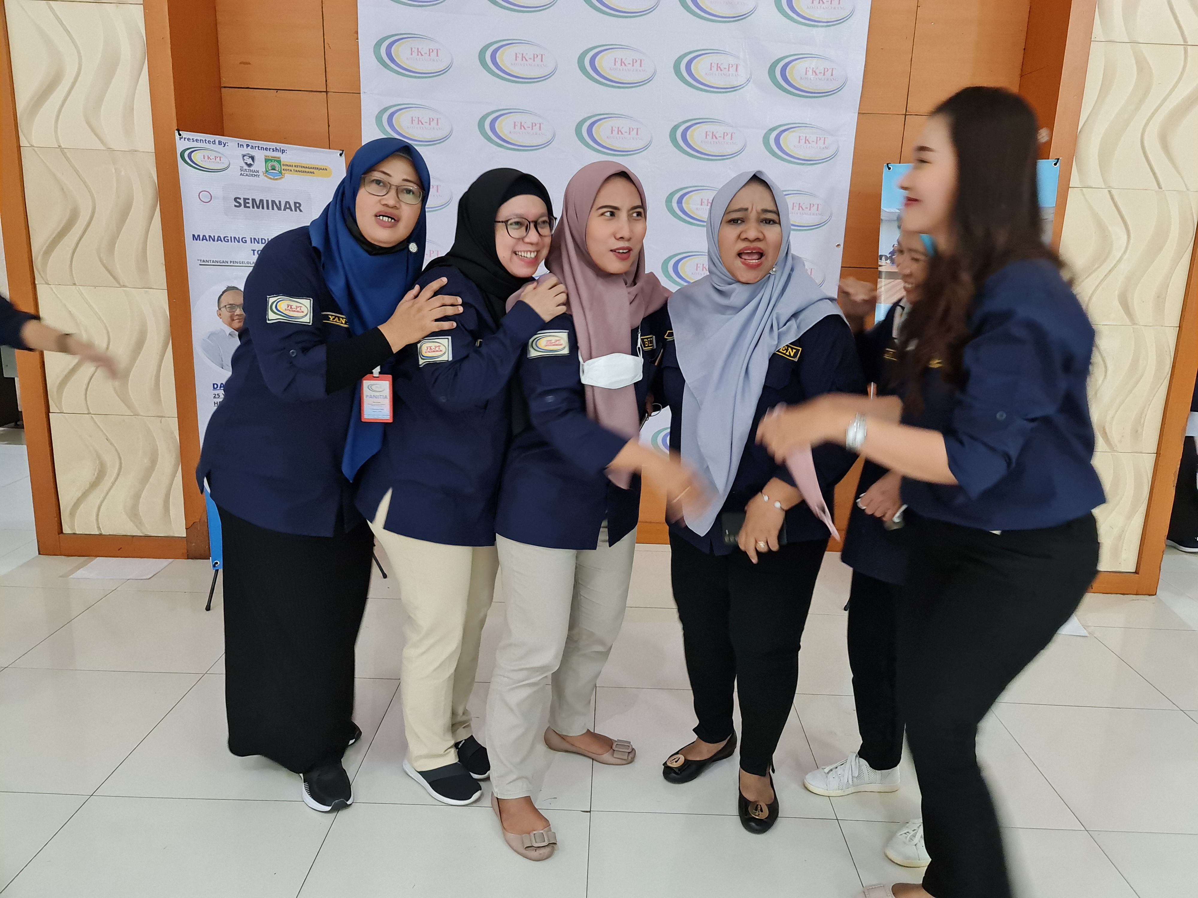Foto galeri Seminar Managing Industrial Relation (17 Desember 2022)