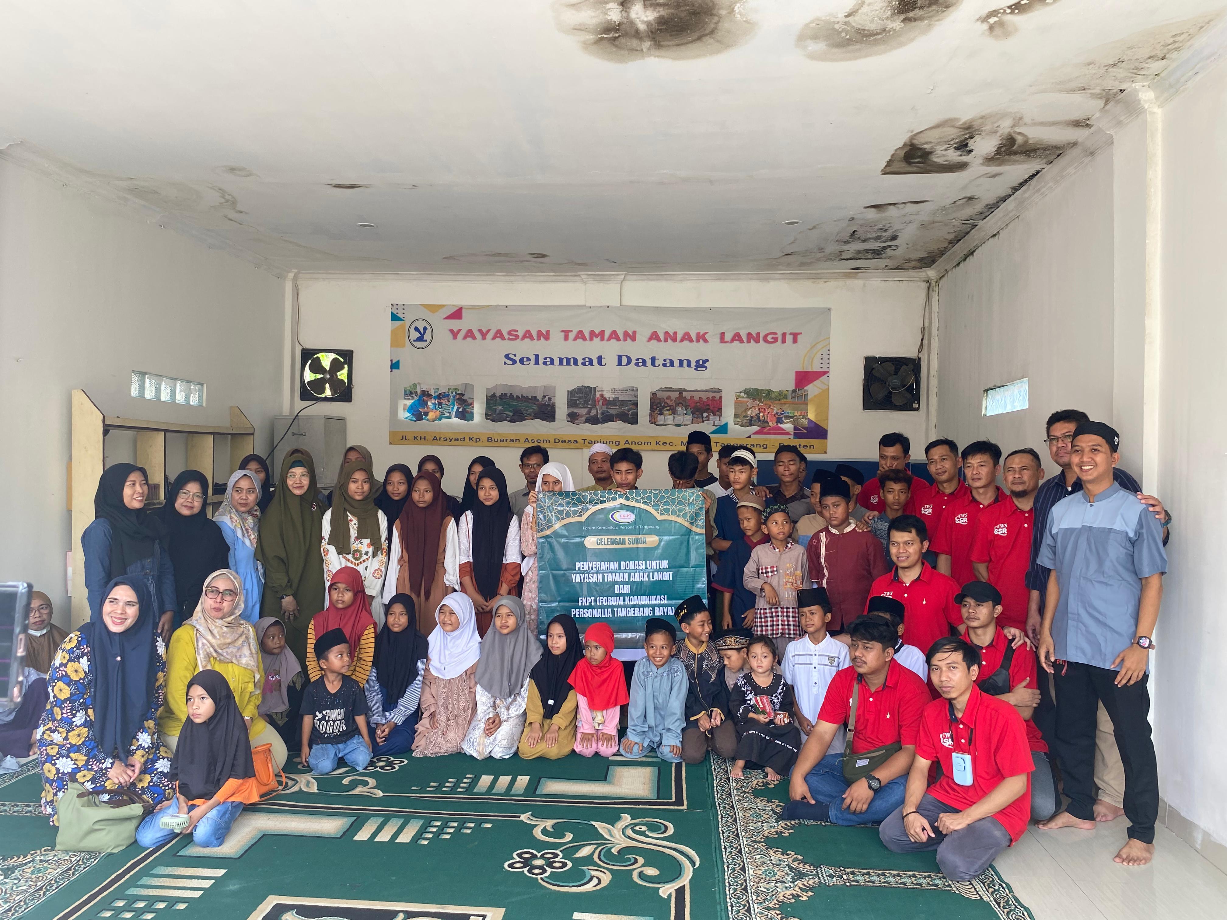 Foto galeri Dari FKPT utk Yayasan Taman Anak Langit