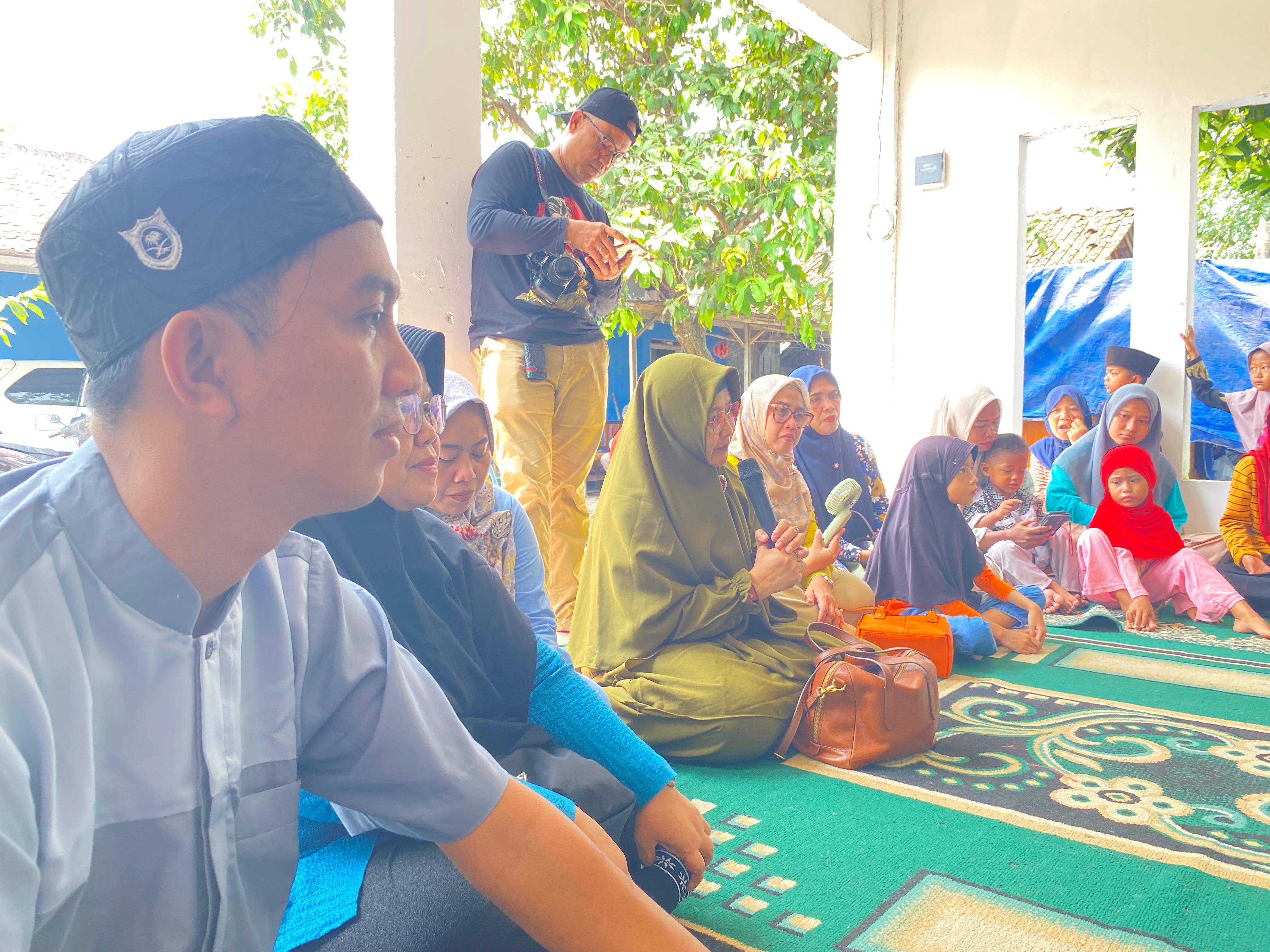 Foto galeri Dari FKPT utk Yayasan Taman Anak Langit