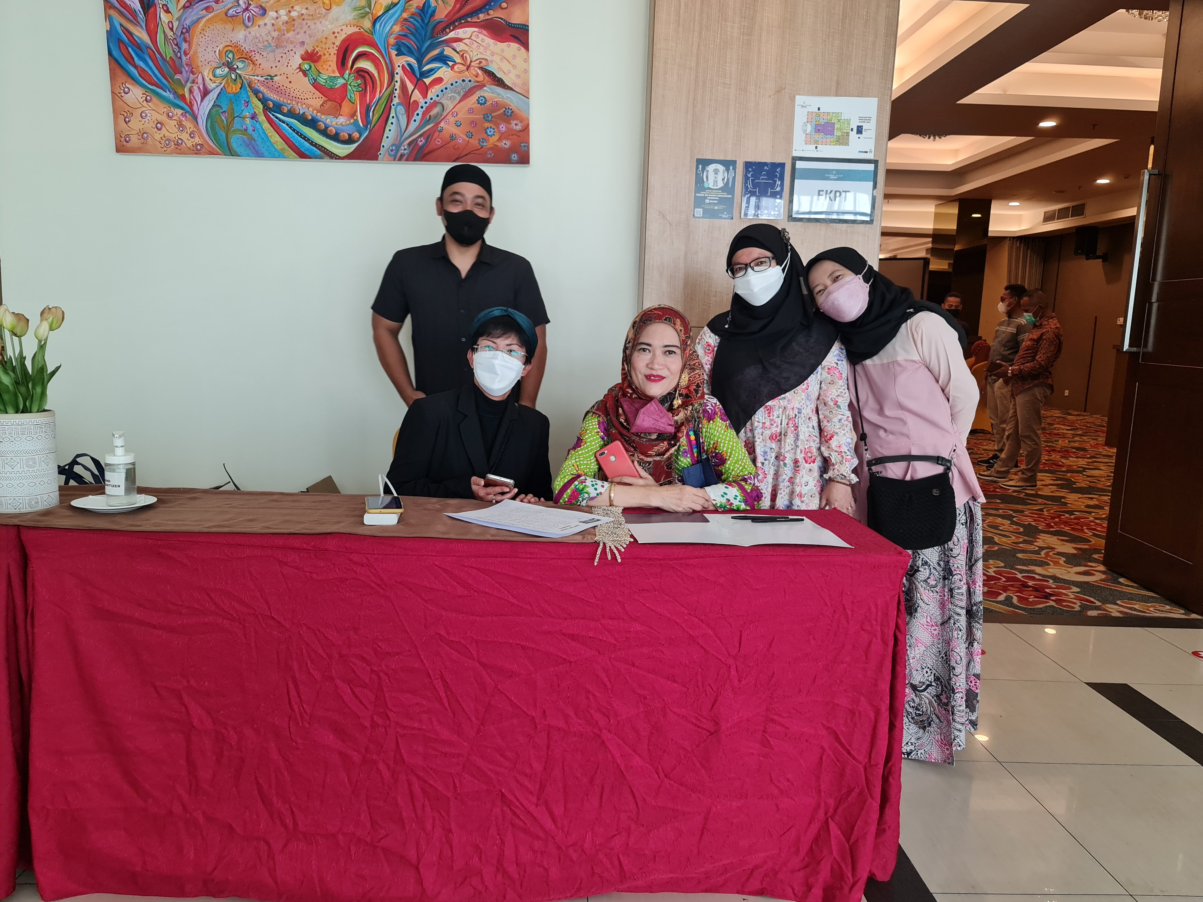 Foto galeri Buka Bersama FKPT